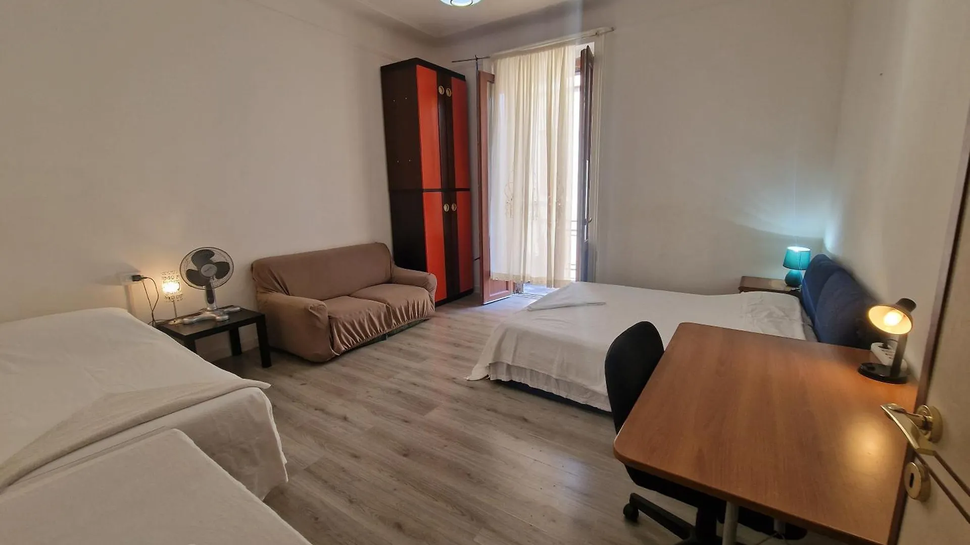 Séjour chez l'habitant Room In The City Center - Stanza In Centro Citta Milan